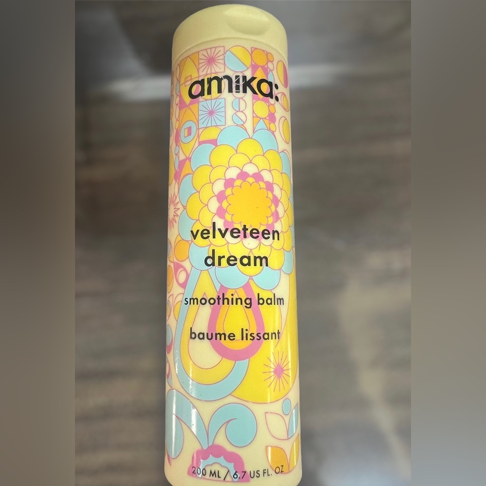Amika Smoothing balm